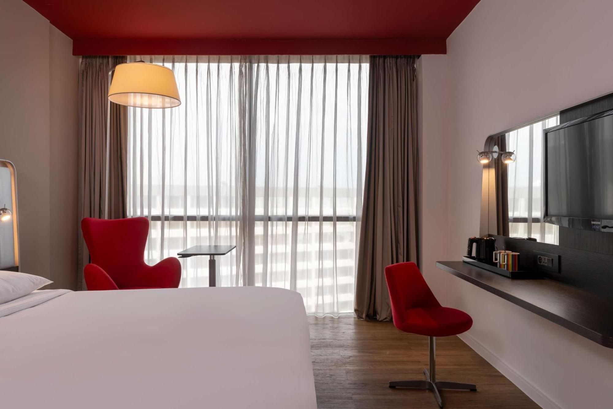 Park Inn By Radisson Libreville Exterior foto